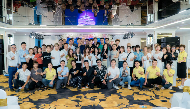 uốn nhuộm hot trend 2023